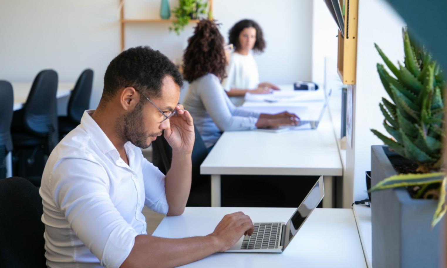 Sequenzielle Inhalte für kontinuierlichen Fortschritt